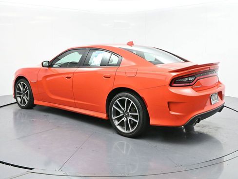Used 2021 Dodge Charger R/T w/ Plus Group RWD image 5