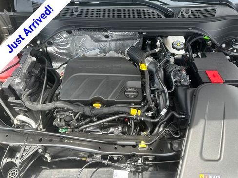 New 2026 Chevrolet Trax LT w/ Midnight Edition FWD image 33