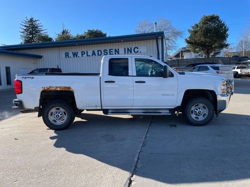 Used 2015 Chevrolet Silverado 2500 W/T w/ WT Convenience Package image 11