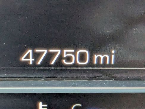 Certified 2023 GMC Yukon Denali Ultimate AWD/4WD image 38