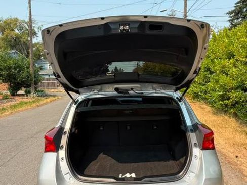 Used 2017 Toyota Corolla iM FWD image 17