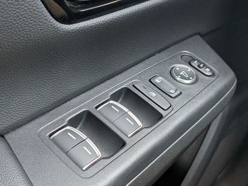 Used 2025 Honda CR-V EX-L image 28