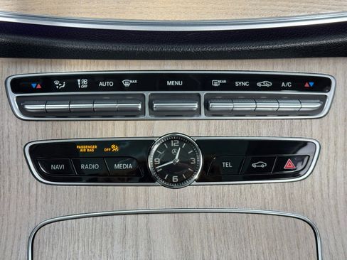 Used 2020 Mercedes-Benz E 450 Coupe image 32