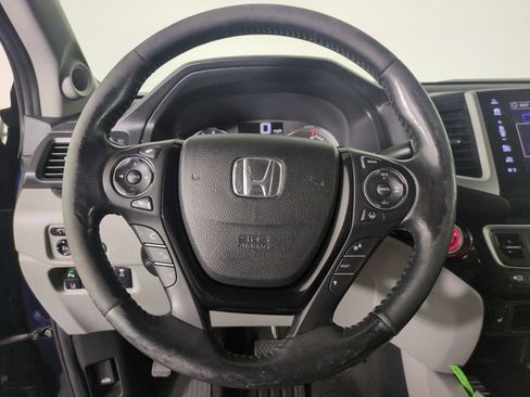 Used 2020 Honda Ridgeline RTL-E image 17