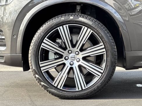 Certified 2024 Volvo XC90 T8 Ultimate w/ Protection Package Premier AWD/4WD image 26