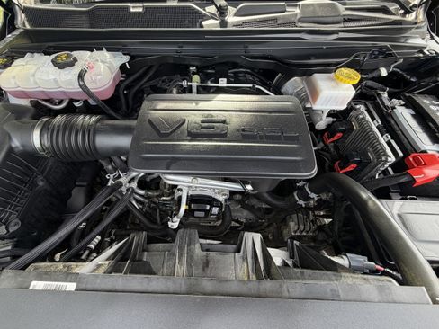 Used 2024 RAM 1500 Big Horn AWD/4WD image 11