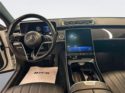 Certified 2022 Mercedes-Benz S 500 4MATIC image 18