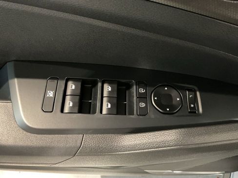 New 2026 Kia Sportage S image 9