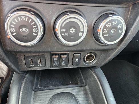 Used 2018 Mitsubishi Outlander Sport SE image 12