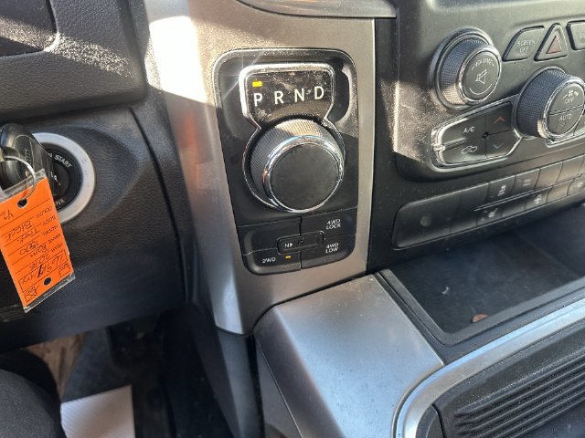 Used 2018 RAM 1500 SLT AWD/4WD image 25