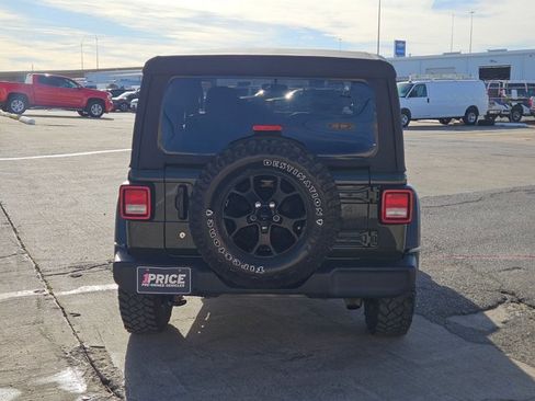 Used 2021 Jeep Wrangler Sport image 6