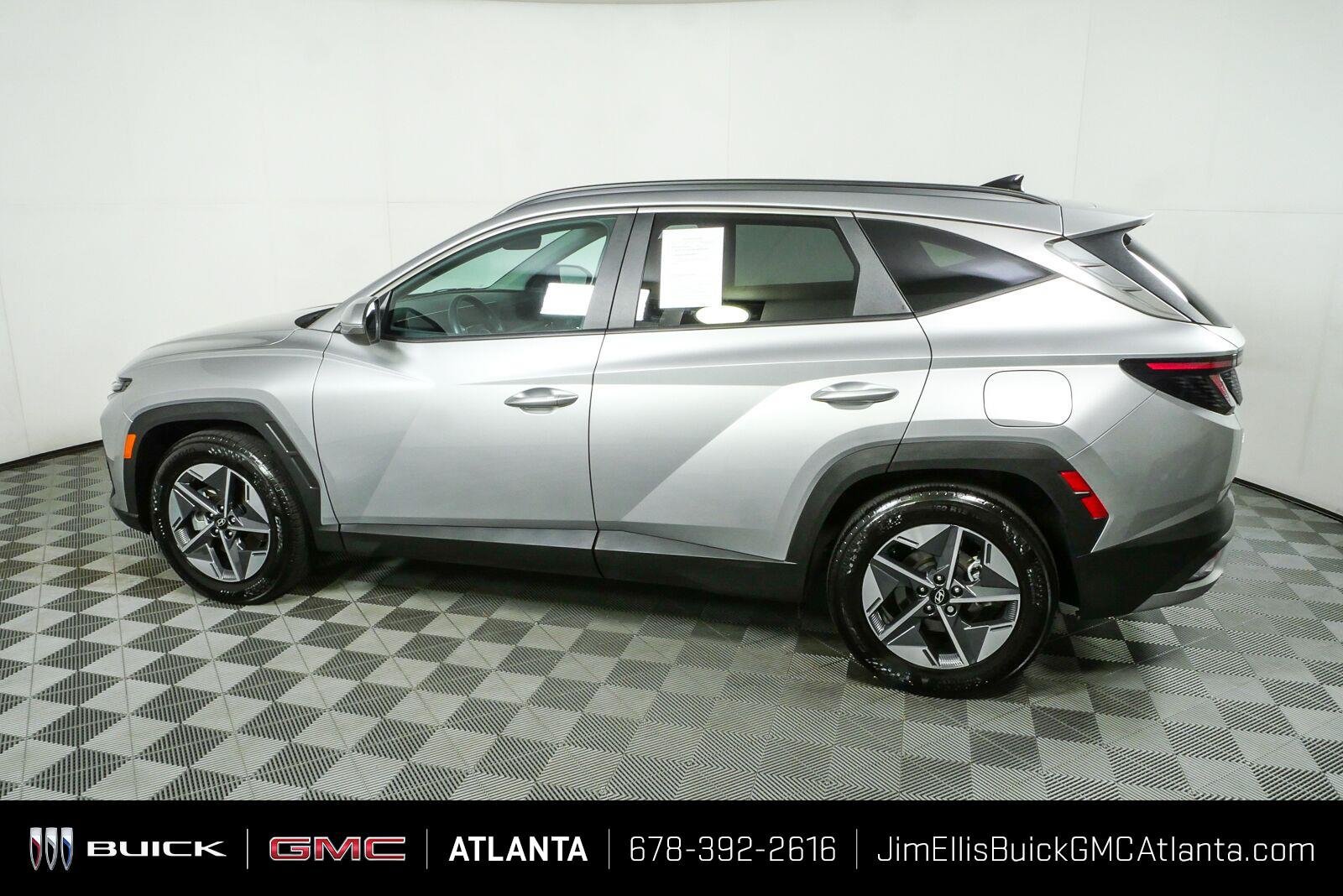 Used 2025 Hyundai Tucson SEL FWD image 29