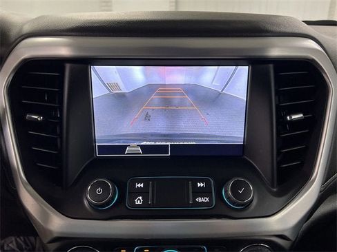 Certified 2023 GMC Acadia SLE image 14