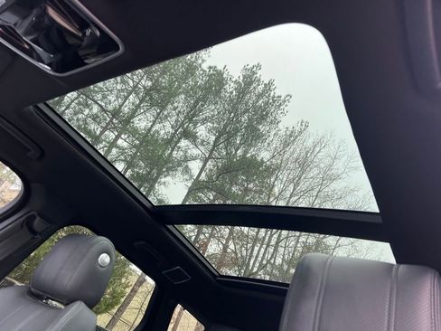 Used 2014 Land Rover Range Rover Sport HSE image 22