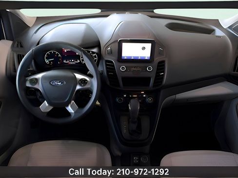 Used 2019 Ford Transit Connect XLT image 13