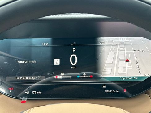 New 2026 Land Rover Range Rover Long Wheelbase SE AWD/4WD image 18