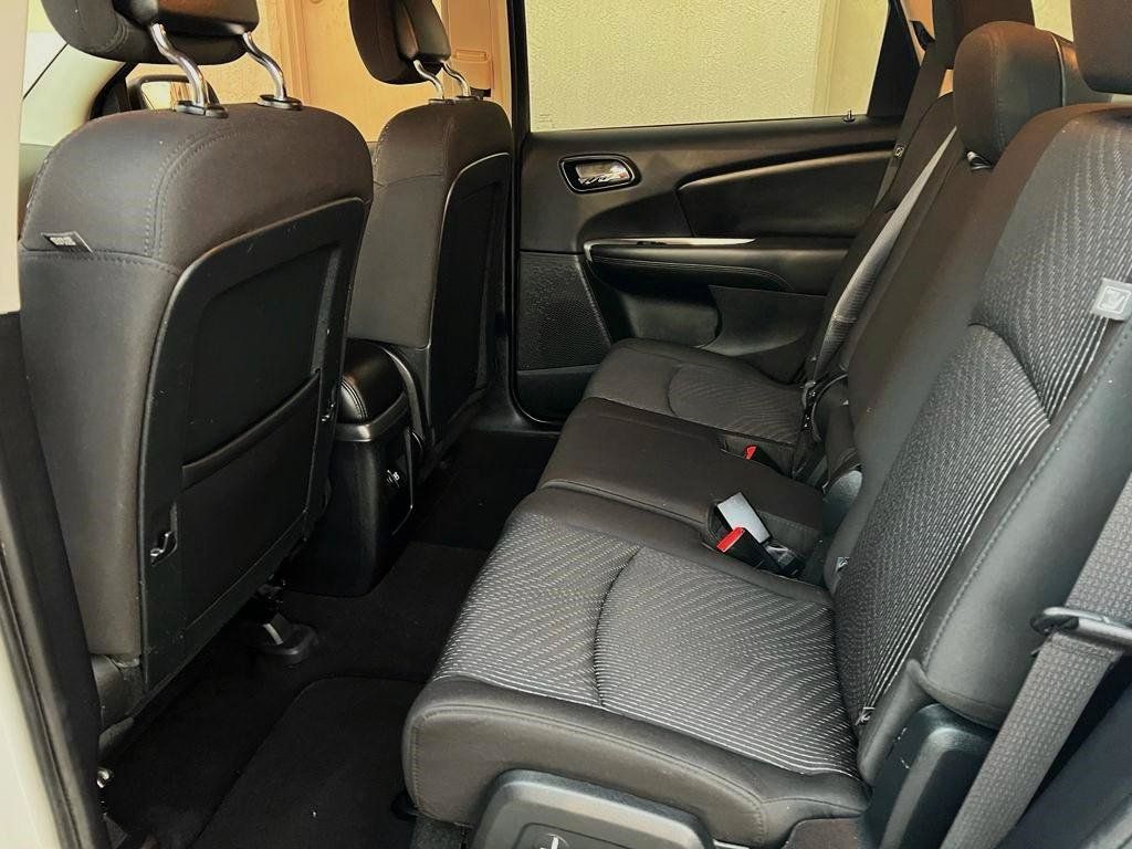 Used 2016 Dodge Journey SXT w/ Premium Group FWD image 25
