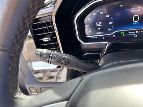 Used 2024 Chevrolet Silverado 3500 LT w/ Convenience Package image 32