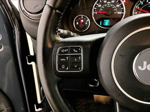 Used 2017 Jeep Wrangler Unlimited Sport w/ Quick Order Package 24S AWD/4WD image 11