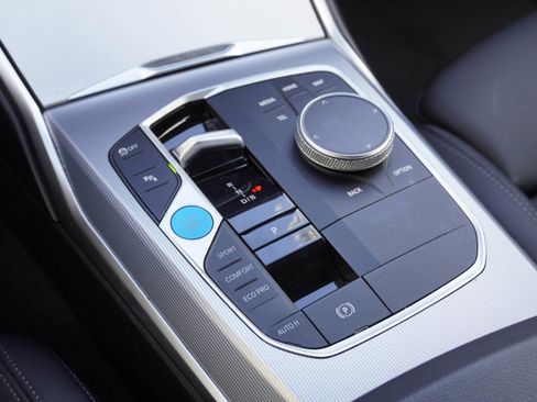 Certified 2023 BMW i4 eDrive35 RWD image 29