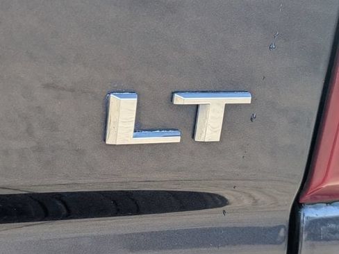Used 2023 Chevrolet Silverado 1500 LT RWD image 8
