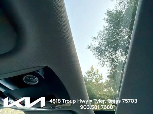 Certified 2023 Kia Sorento SX AWD/4WD image 24