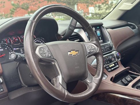 Used 2015 Chevrolet Tahoe LTZ AWD/4WD image 14