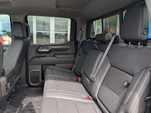 Used 2026 Chevrolet Silverado 1500 RST w/ Convenience Package II AWD/4WD image 9