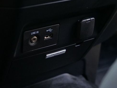Used 2015 Ford F150 XL w/ Equipment Group 101A Mid RWD image 13