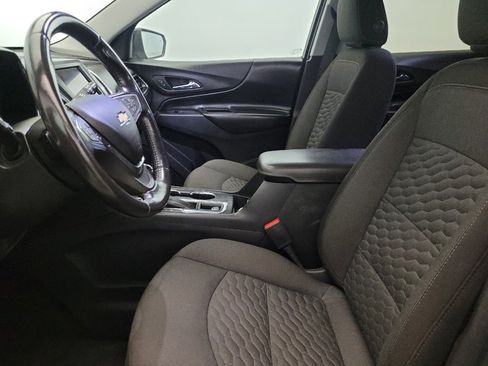 Used 2020 Chevrolet Equinox LT image 17