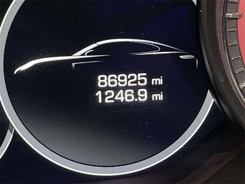 Used 2021 Porsche Panamera GTS image 46