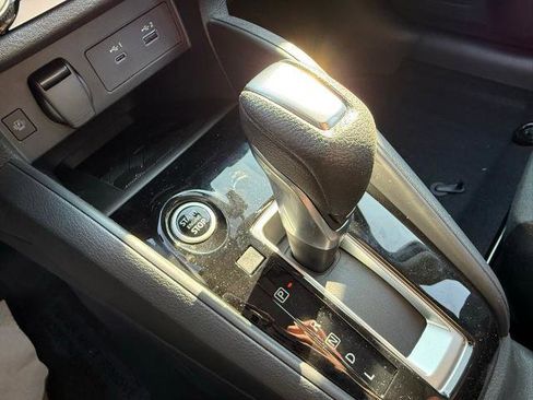 New 2025 Nissan Versa SR w/ Trunk Package image 26