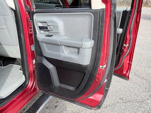 Used 2013 RAM 1500 Big Horn image 39