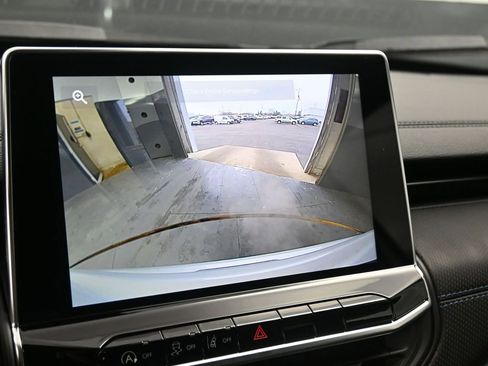 New 2026 Jeep Compass Latitude image 20