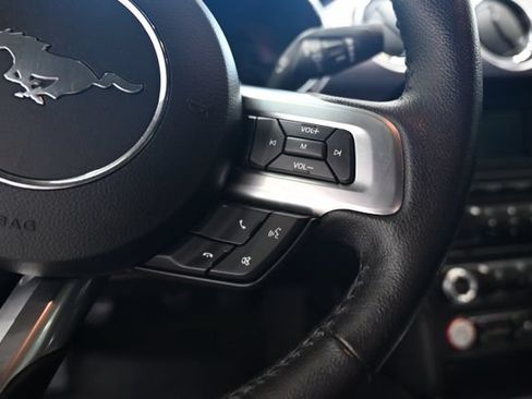 Used 2015 Ford Mustang GT RWD image 23