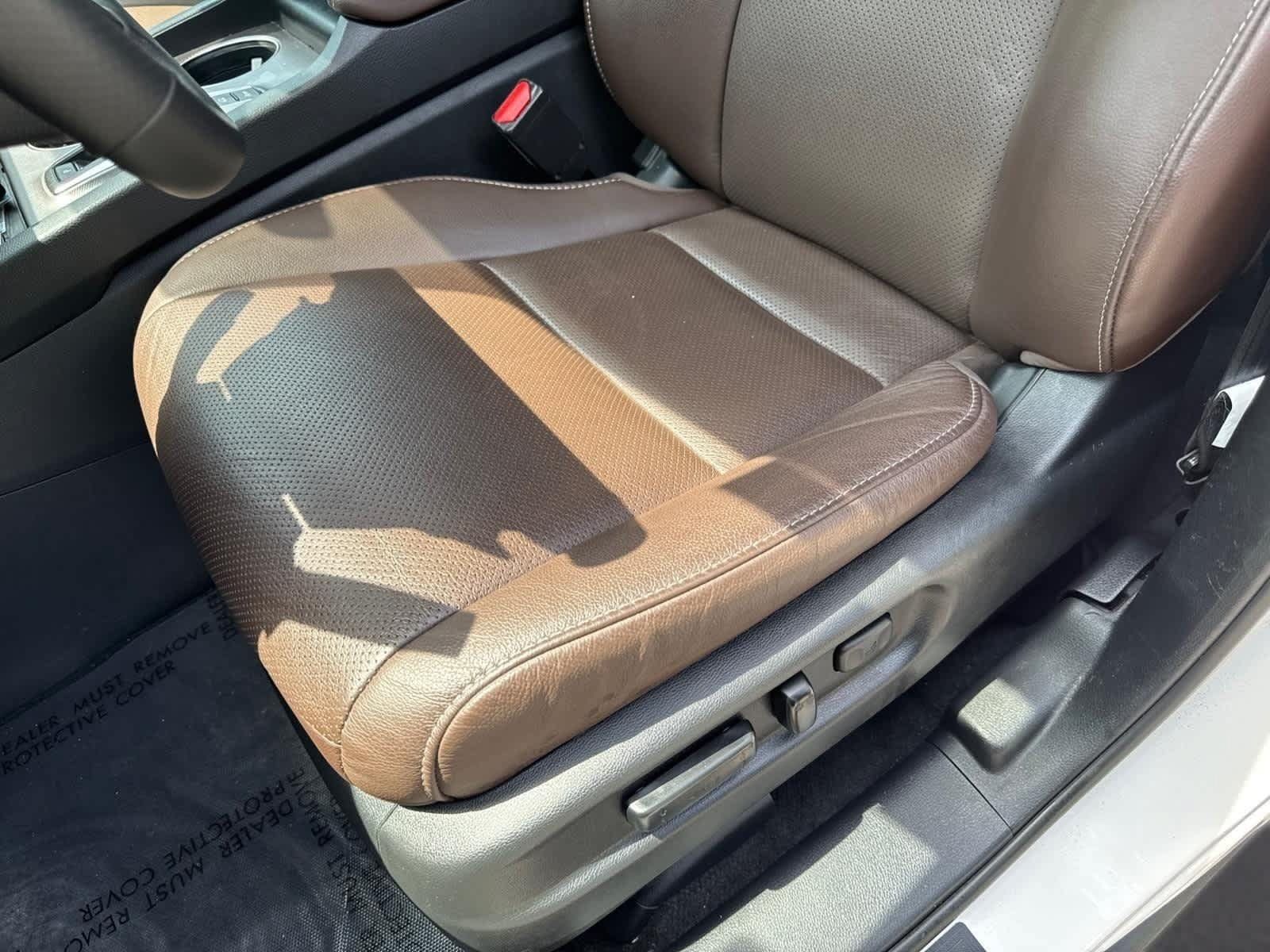 Used 2025 Honda Passport EX-L image 17