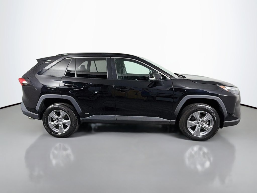 Used 2023 Toyota RAV4 XLE w/ Convenience Package AWD/4WD image 8