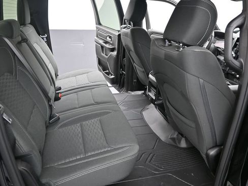 Used 2025 RAM 1500 Big Horn RWD image 32