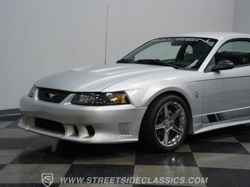Used 2001 Ford Mustang GT RWD image 19