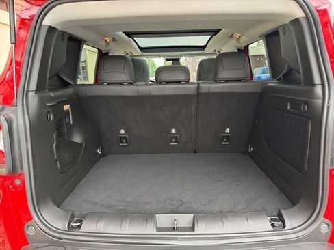 Used 2023 Jeep Renegade Trailhawk w/ Sun/Sound Group AWD/4WD image 14