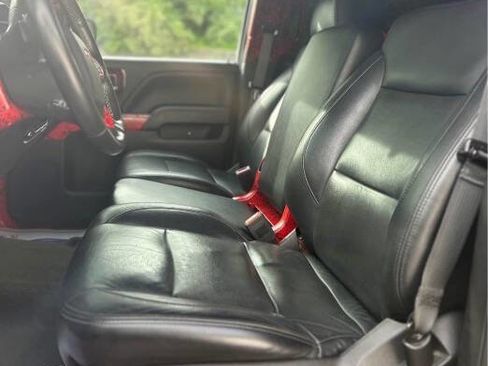 Used 2018 Chevrolet Silverado 1500 LT w/ All Star Edition image 12