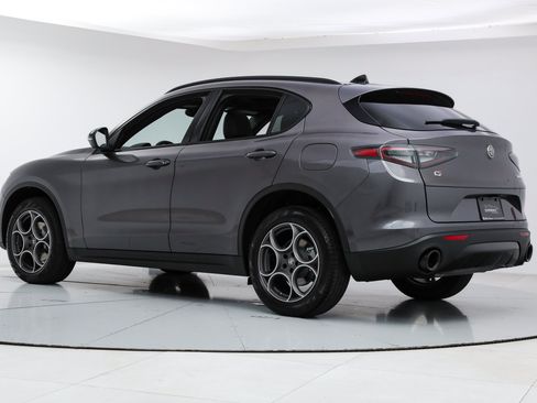 Used 2026 Alfa Romeo Stelvio Sprint w/ Convenience Package AWD/4WD image 3