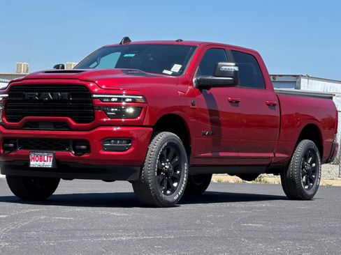 New 2026 RAM 2500 Laramie AWD/4WD image 7