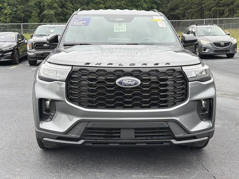 Used 2025 Ford Explorer ST-Line RWD image 16