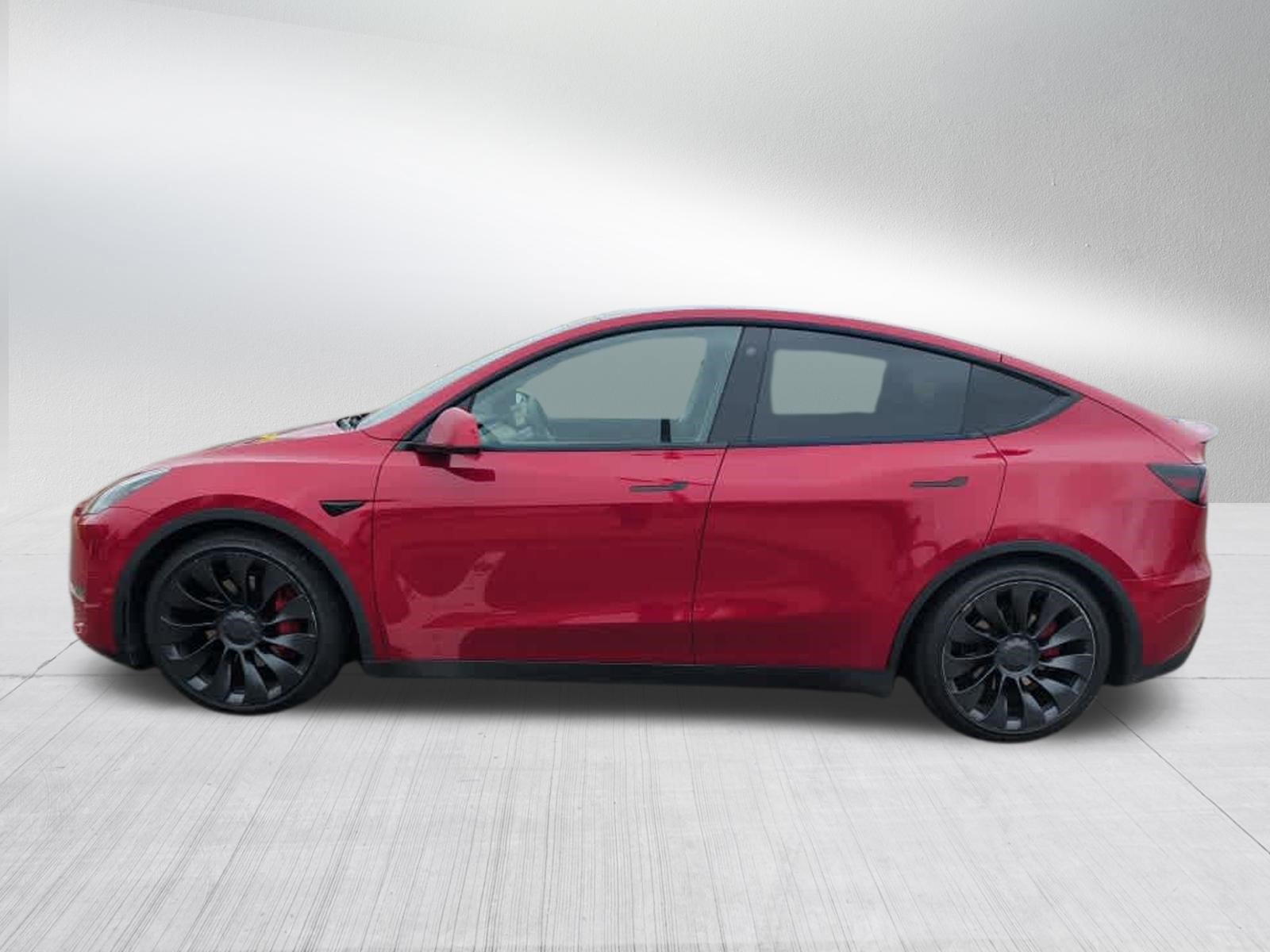 Used 2022 Tesla Model Y Performance AWD/4WD image 2