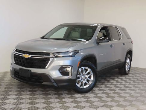 Used 2023 Chevrolet Traverse LS w/ LPO, Cargo Package image 1