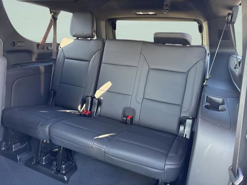 New 2026 Chevrolet Suburban High Country w/ Sun And Tow Package image 25