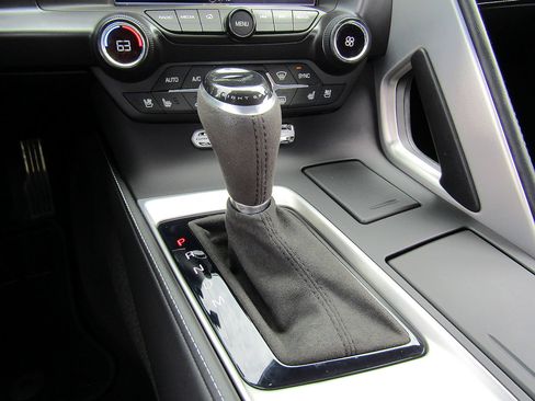 Used 2019 Chevrolet Corvette Grand Sport RWD image 17