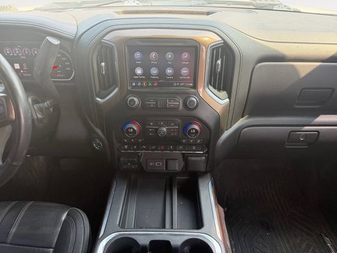 Used 2021 Chevrolet Silverado 2500 High Country w/ Safety Package II AWD/4WD image 11