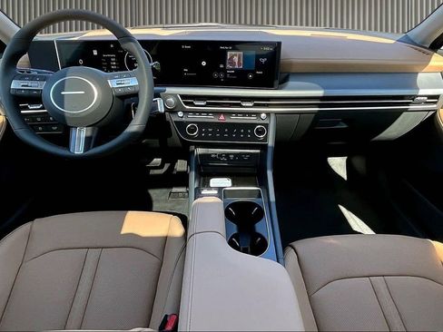 New 2026 Hyundai Sonata Limited FWD image 6